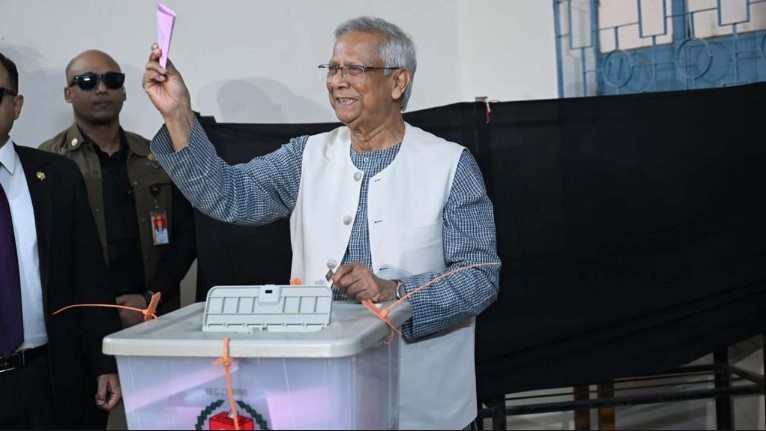 আজ ঈদের মতো উৎসব চলছে: প্রধান উপদেষ্টা